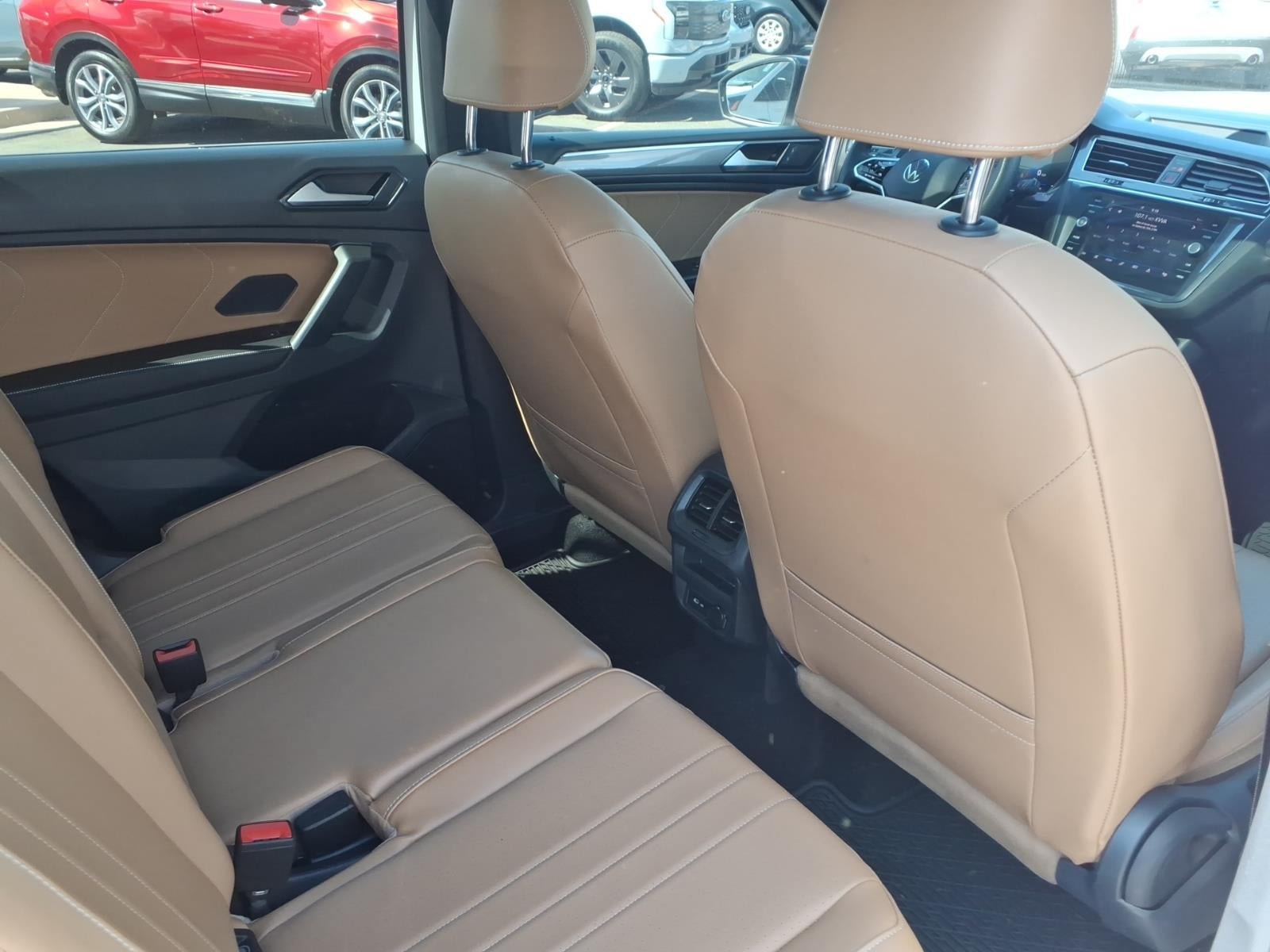Used 2024 Volkswagen Tiguan SE R-Line FWD image 14