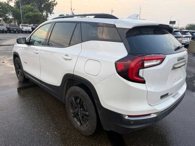 Used 2023 GMC Terrain AT4 w/ Tech Package AWD/4WD image 8