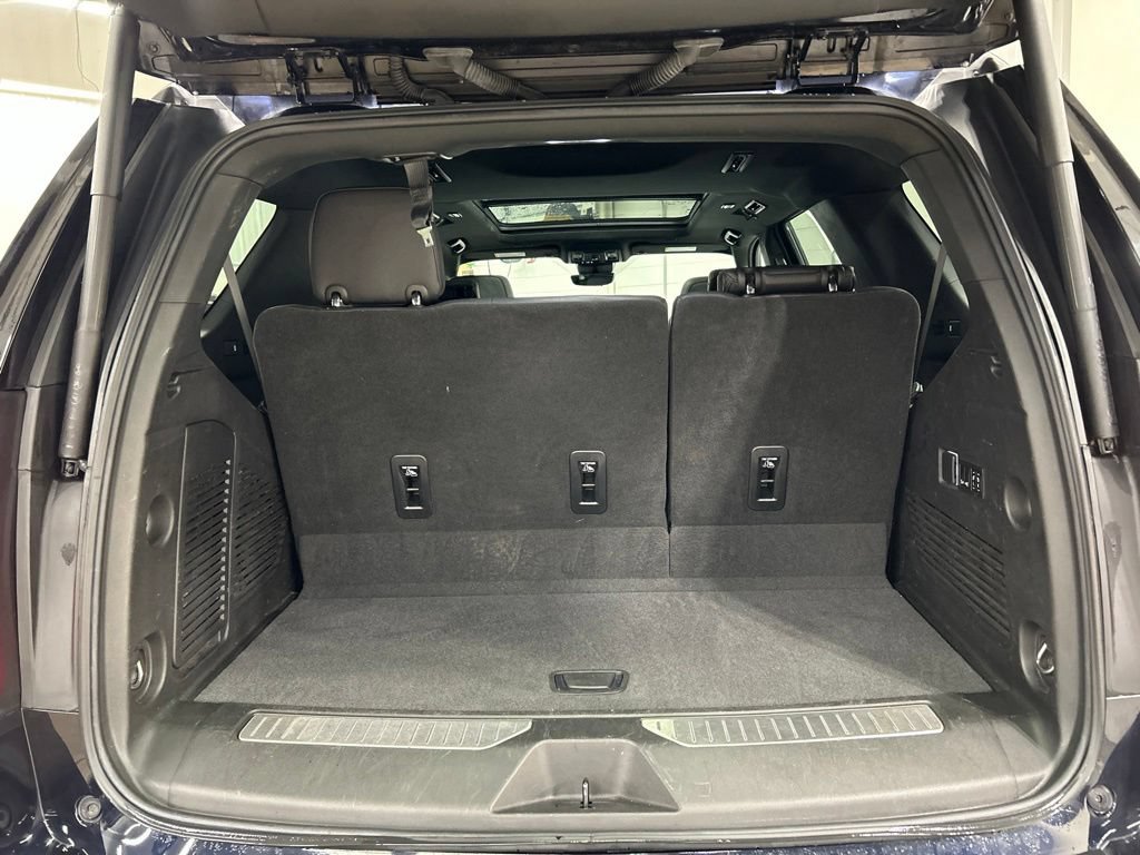 Used 2023 Chevrolet Tahoe High Country AWD/4WD image 30