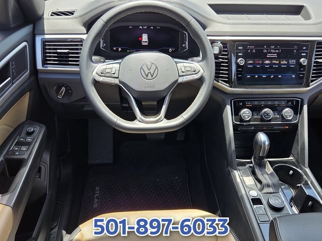 Used 2022 Volkswagen Atlas Cross Sport SE AWD/4WD image 11