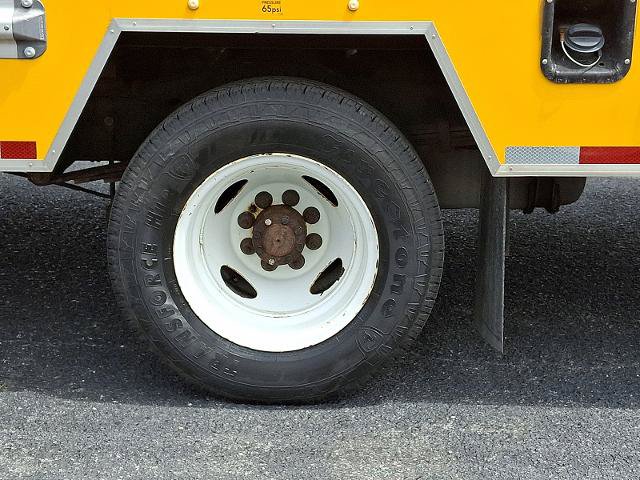 Certified 2021 Ford E-350 and Econoline 350 Super Duty RWD image 8