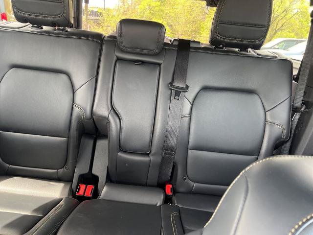 Certified 2025 Ford Bronco Badlands AWD/4WD image 29
