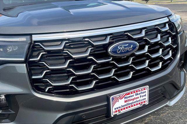Certified 2025 Ford Explorer Platinum w/ Ultimate Package RWD image 27