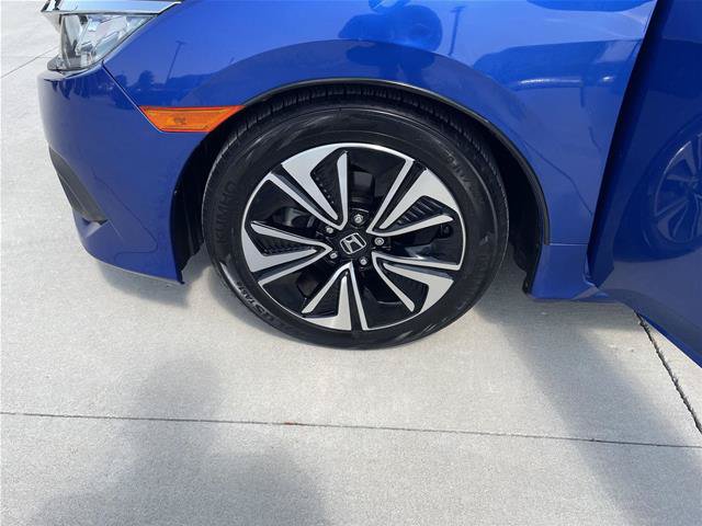 Used 2018 Honda Civic EX-L image 9