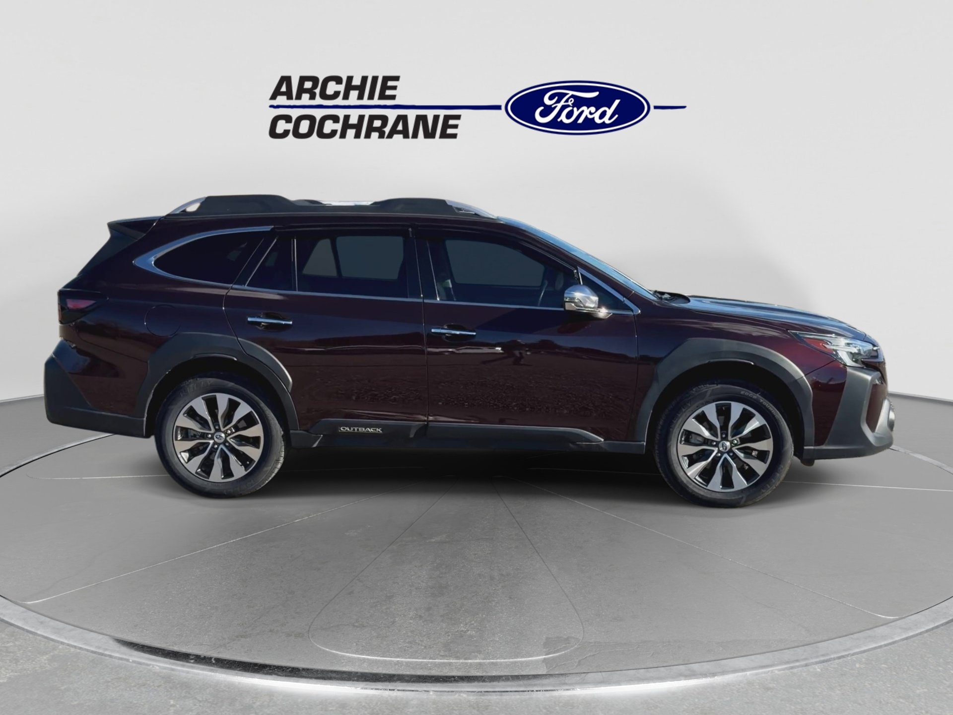 Used 2024 Subaru Outback Touring XT w/ Tech Package 2 AWD/4WD image 9