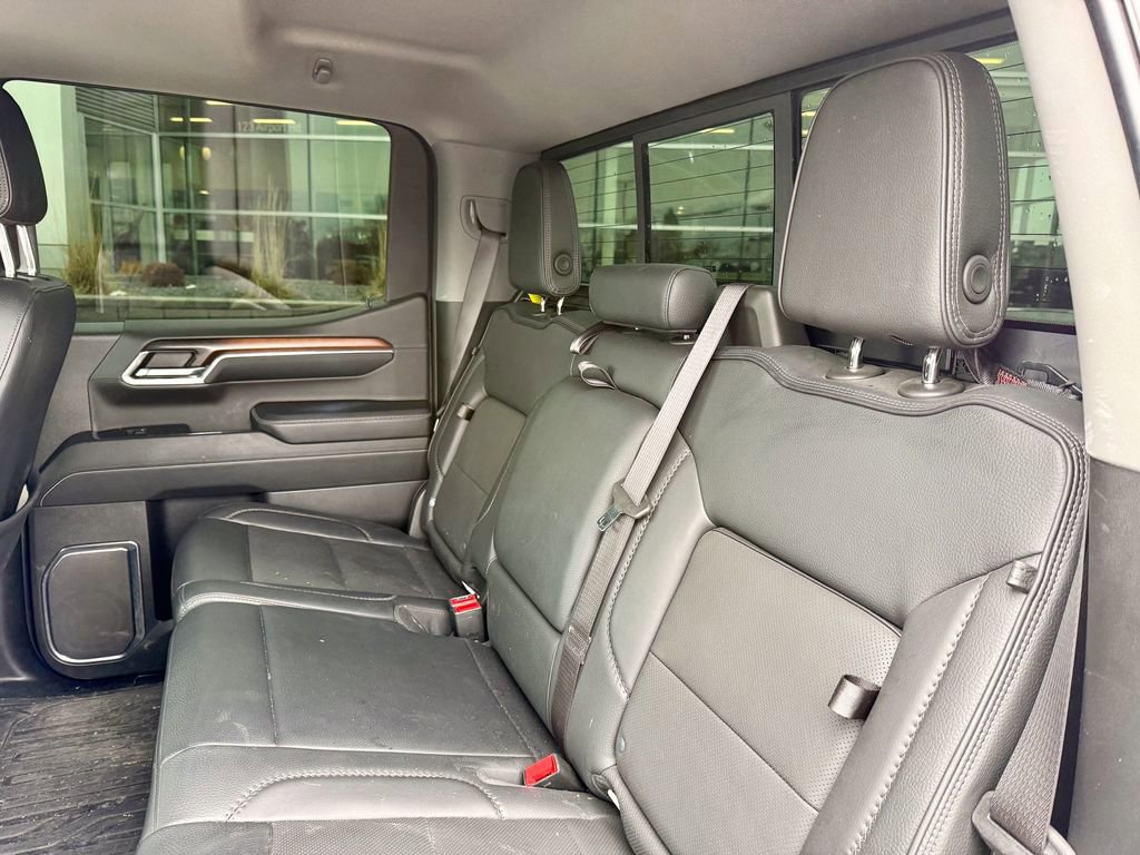Used 2024 GMC Sierra 1500 Denali w/ Denali Reserve Package image 11