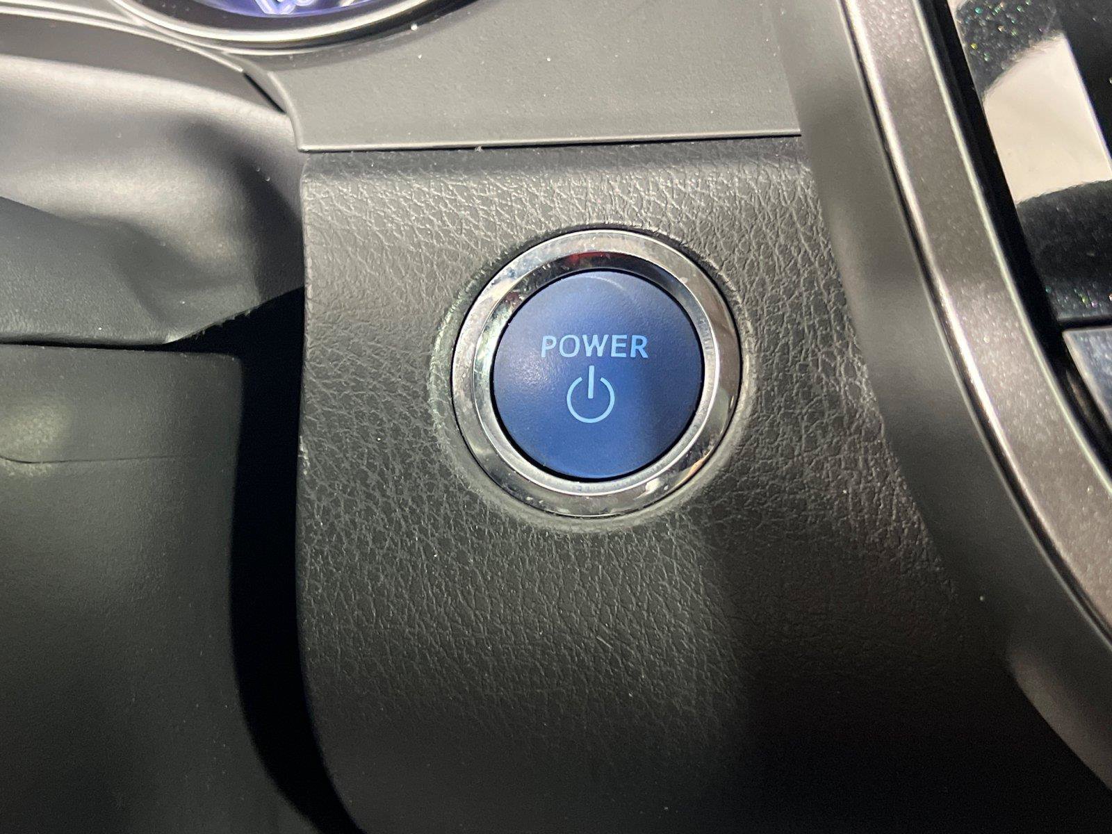 Used 2021 Toyota Camry XSE FWD image 31