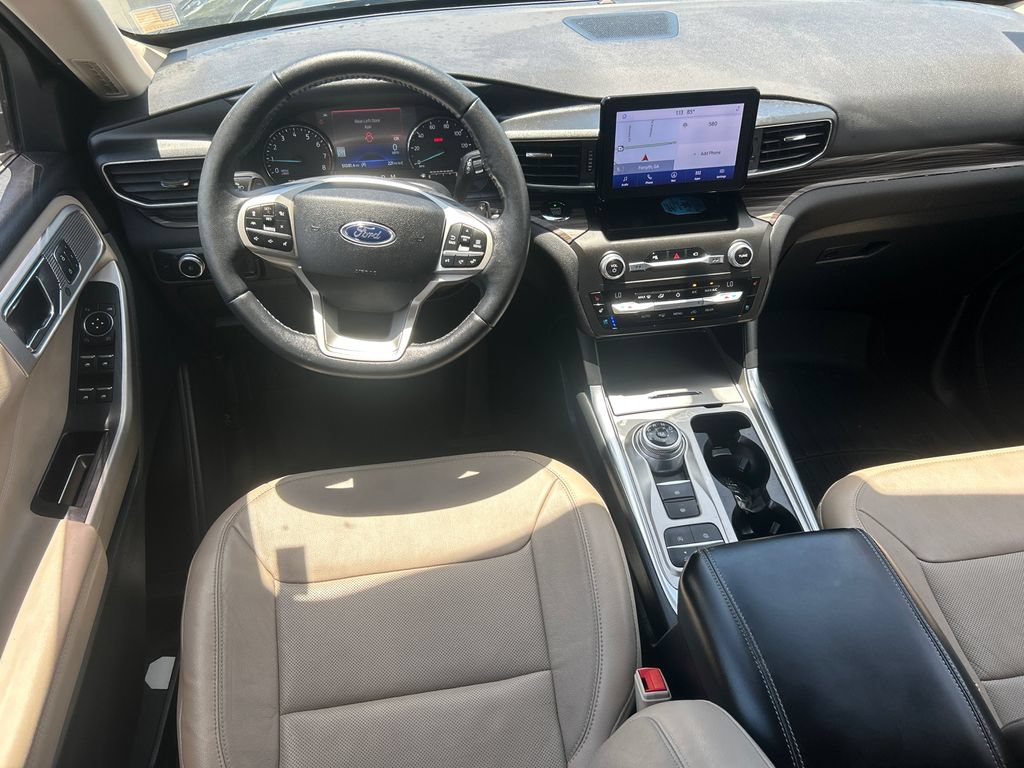 Certified 2020 Ford Explorer Limited RWD image 24