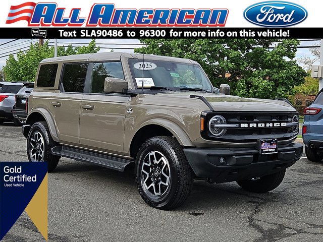 Certified 2025 Ford Bronco Outer Banks