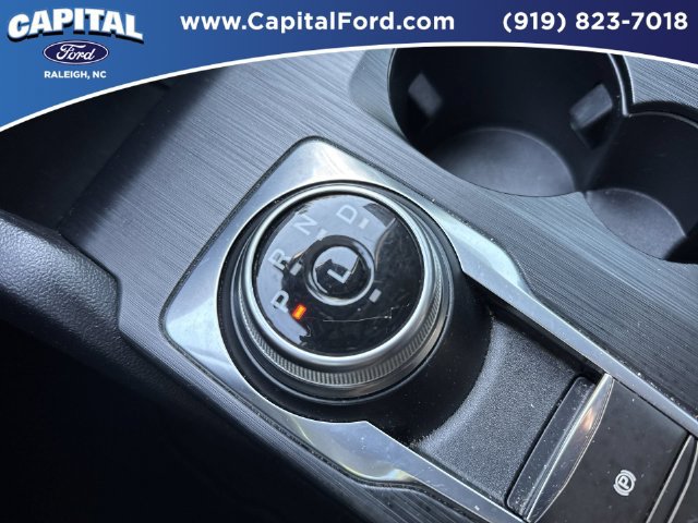 Certified 2022 Ford Escape SEL FWD image 30