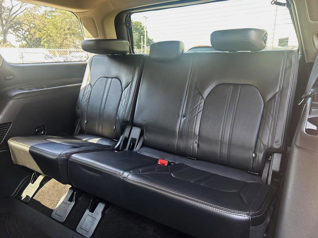 Certified 2021 Ford Expedition Platinum image 15