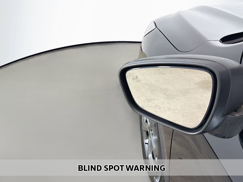 Certified 2025 Ford Escape ST-Line w/ Equipment Group 301A FWD image 5