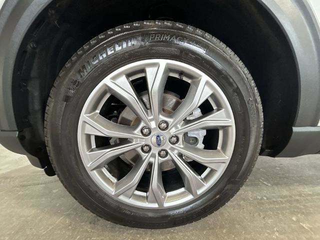 Certified 2023 Ford Explorer XLT w/ Equipment Group 202A AWD/4WD image 10