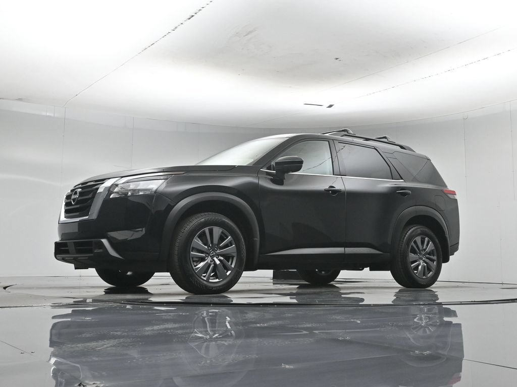 Used 2025 Nissan Pathfinder SV w/ SV Premium Package AWD/4WD image 48