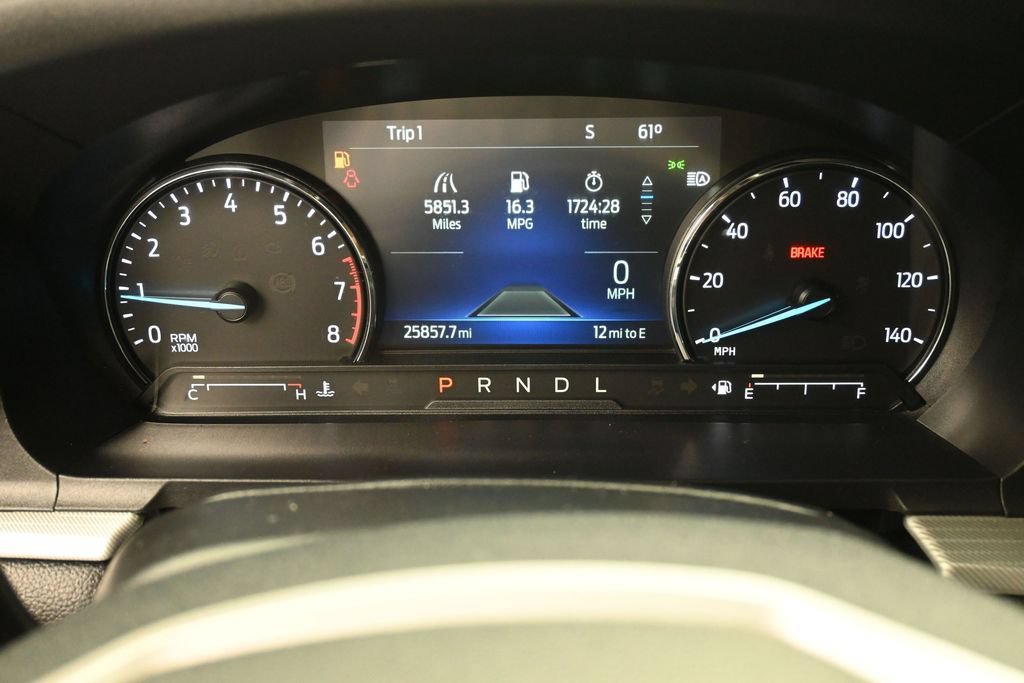 Certified 2022 Ford Explorer XLT w/ Equipment Group 202A RWD image 10