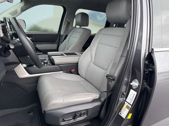 Used 2022 Toyota Tundra Limited w/ TRD Off-Road Package AWD/4WD image 14