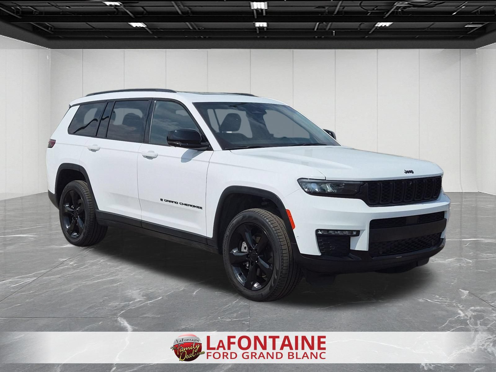 Used 2024 Jeep Grand Cherokee L Limited w/ Luxury Tech Group II AWD/4WD image 7