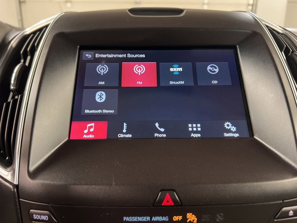 Certified 2019 Ford Edge Titanium w/ Cold Weather Package FWD image 11