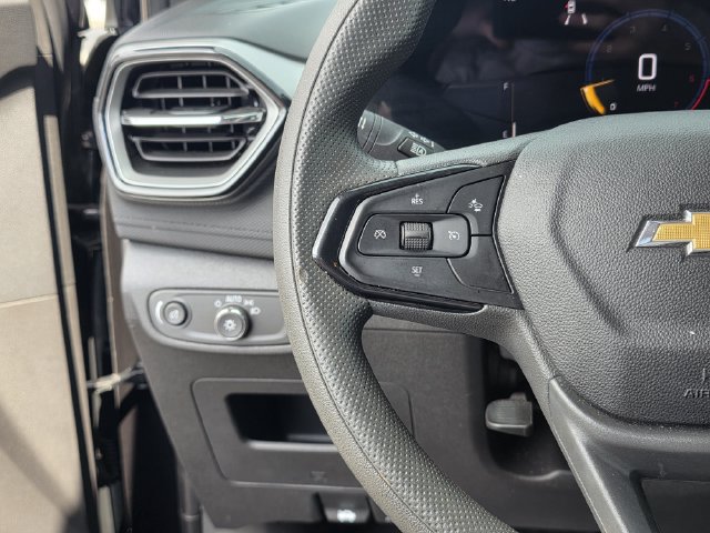 Used 2025 Chevrolet TrailBlazer LT AWD/4WD image 21