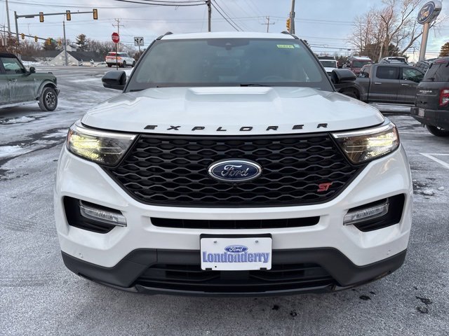 Certified 2023 Ford Explorer ST w/ Equipment Group 401A image 8