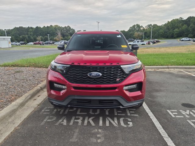Certified 2023 Ford Explorer ST w/ Equipment Group 401A AWD/4WD image 3