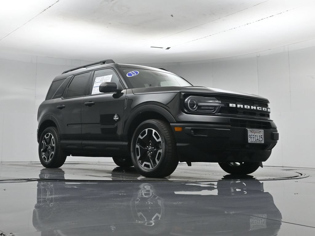Certified 2023 Ford Bronco Sport Outer Banks AWD/4WD image 49