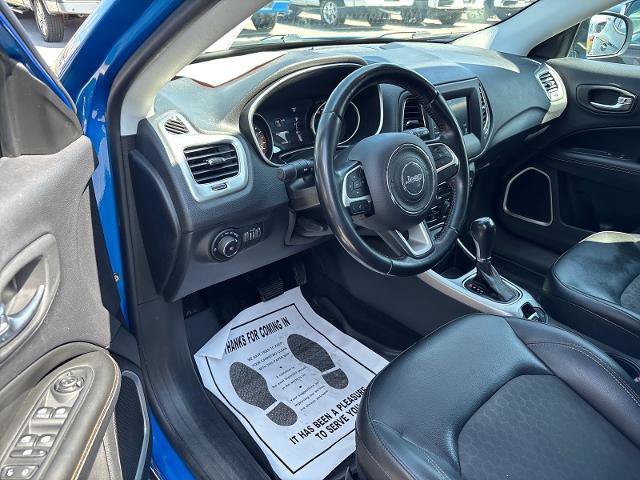 Used 2018 Jeep Compass Latitude w/ Popular Equipment Group FWD image 6