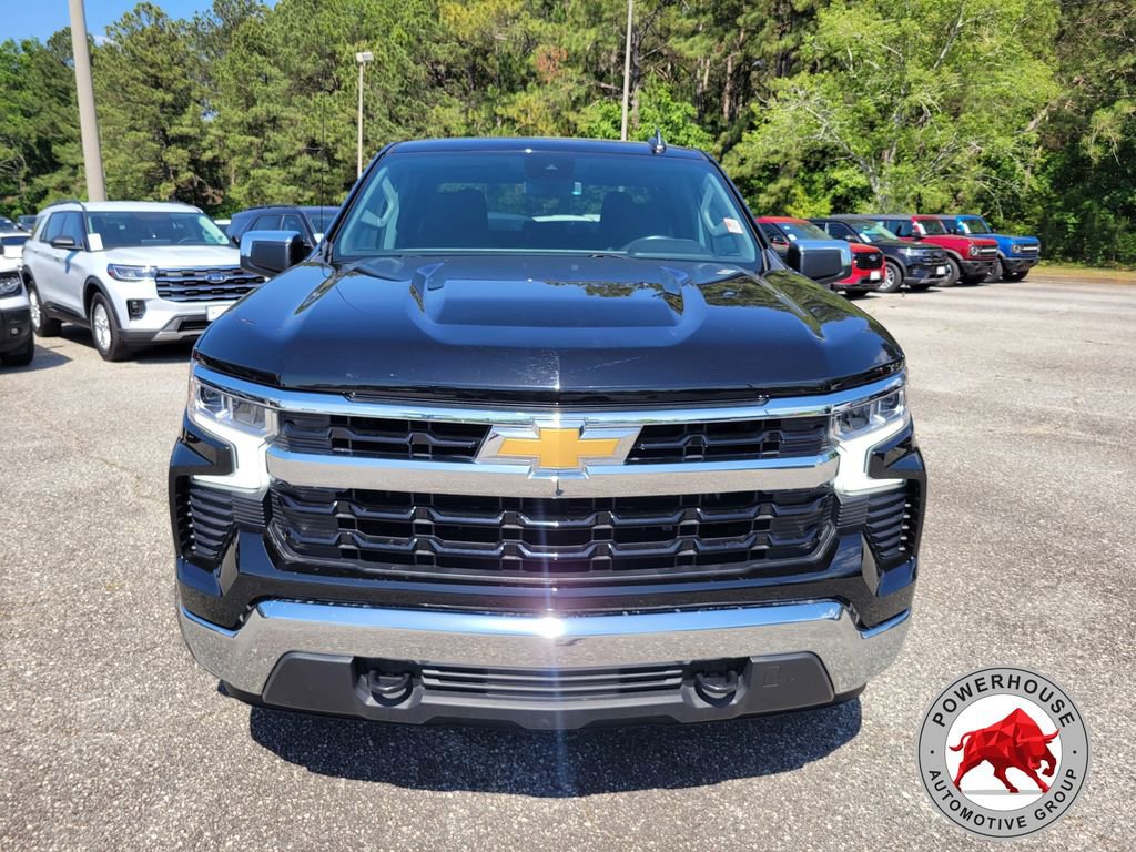 Used 2024 Chevrolet Silverado 1500 LT image 10