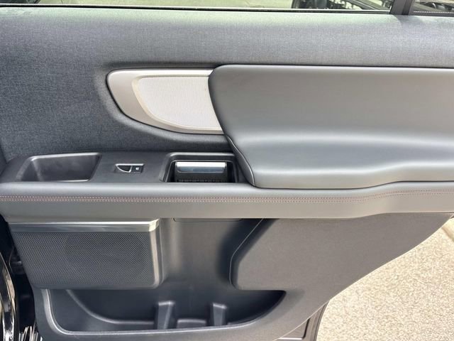 Certified 2025 Ford Expedition Active RWD image 21