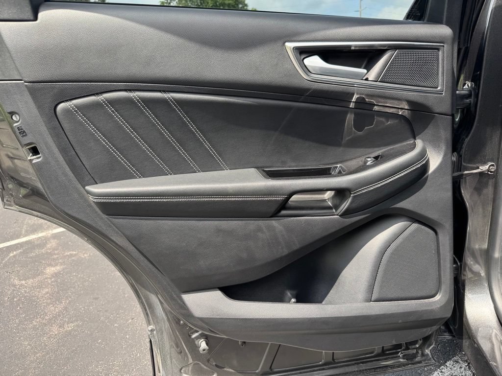 Certified 2020 Ford Edge ST w/ Equipment Group 401A AWD/4WD image 15