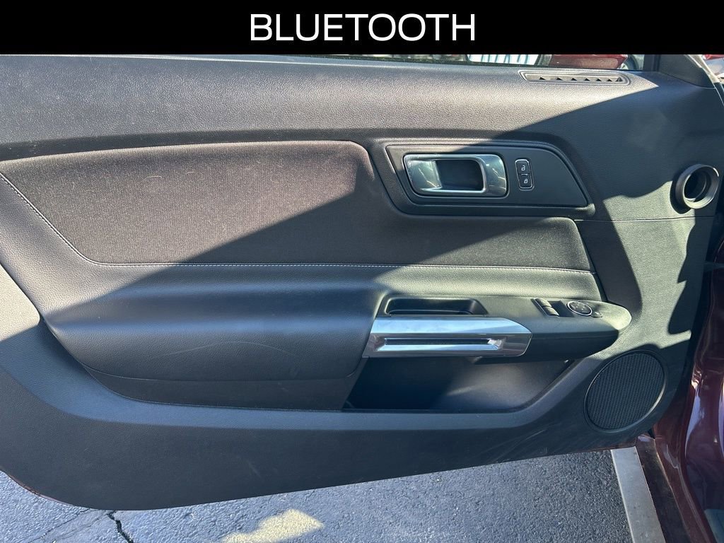 Certified 2018 Ford Mustang Coupe image 11