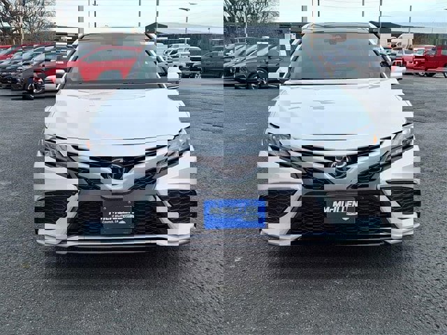 Used 2022 Toyota Camry XSE image 8