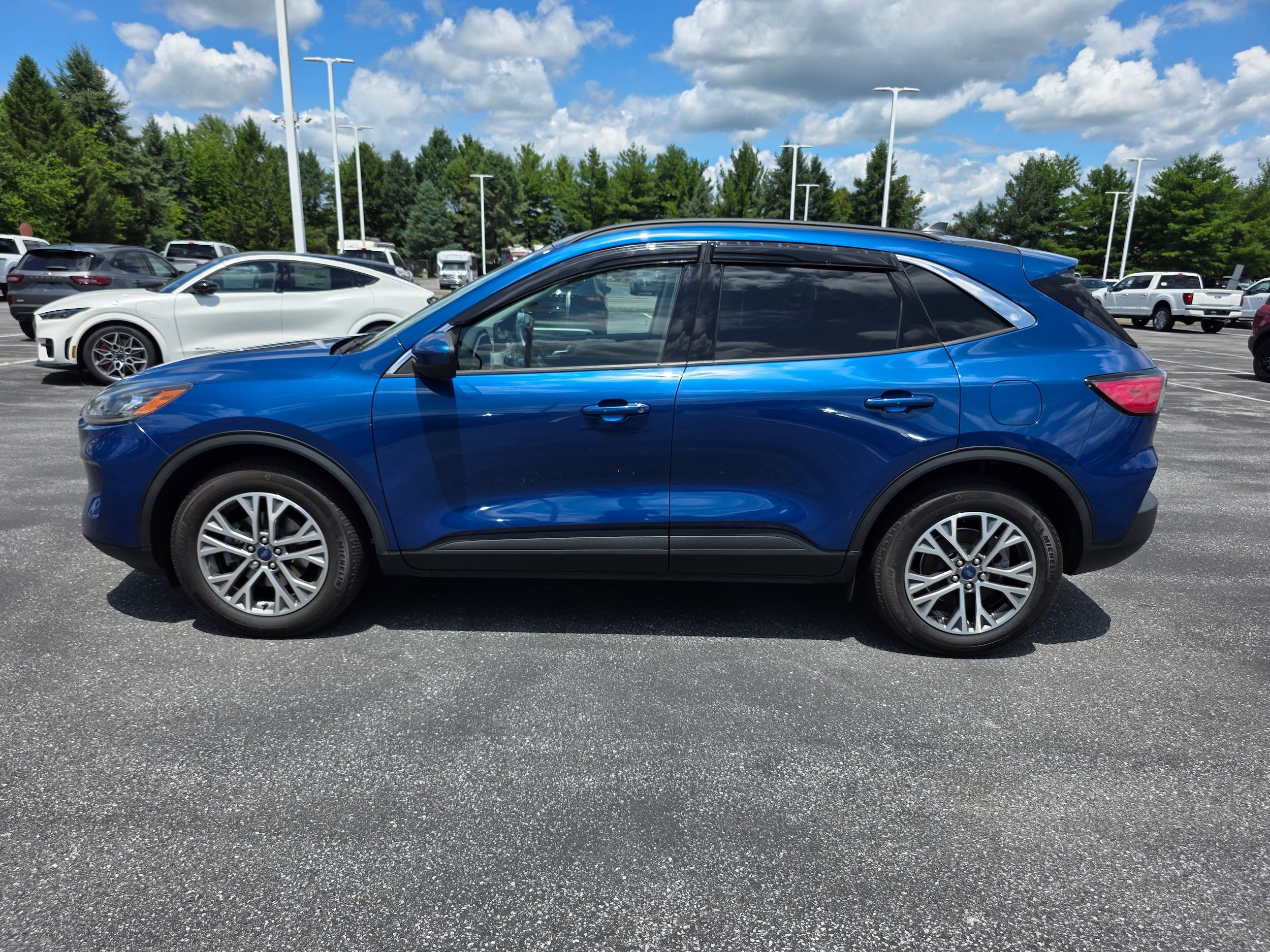 Certified 2022 Ford Escape SEL AWD/4WD video 2