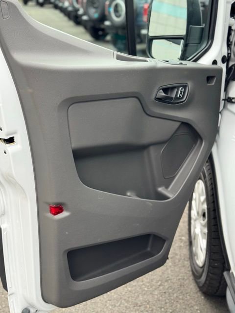 Certified 2023 Ford Transit 350 XLT image 10
