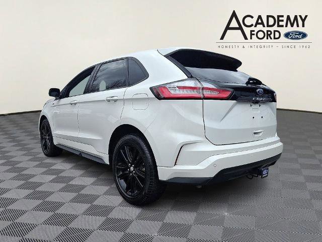 Certified 2024 Ford Edge ST-Line w/ Class II Trailer Tow Package image 2