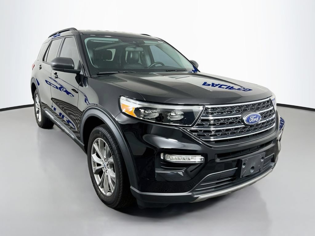 Certified 2023 Ford Explorer XLT w/ Equipment Group 202A