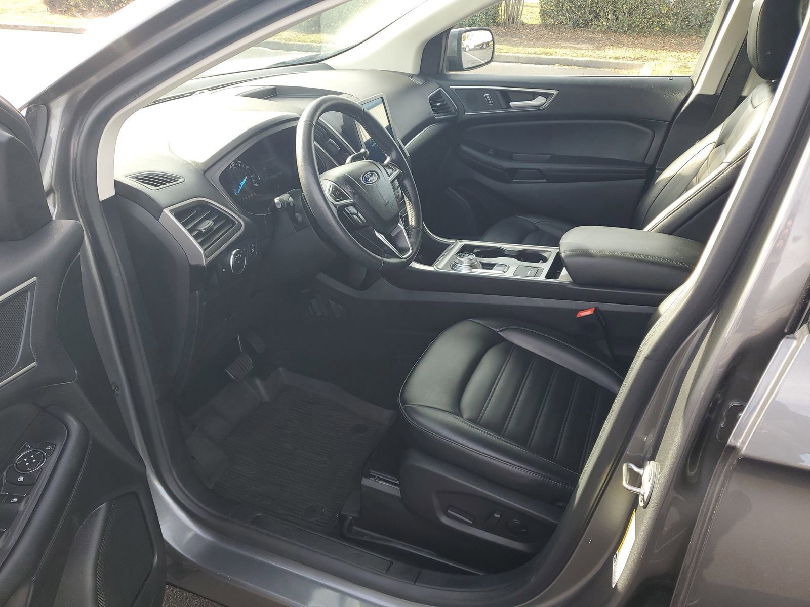 Certified 2022 Ford Edge SEL w/ Convenience Package image 17