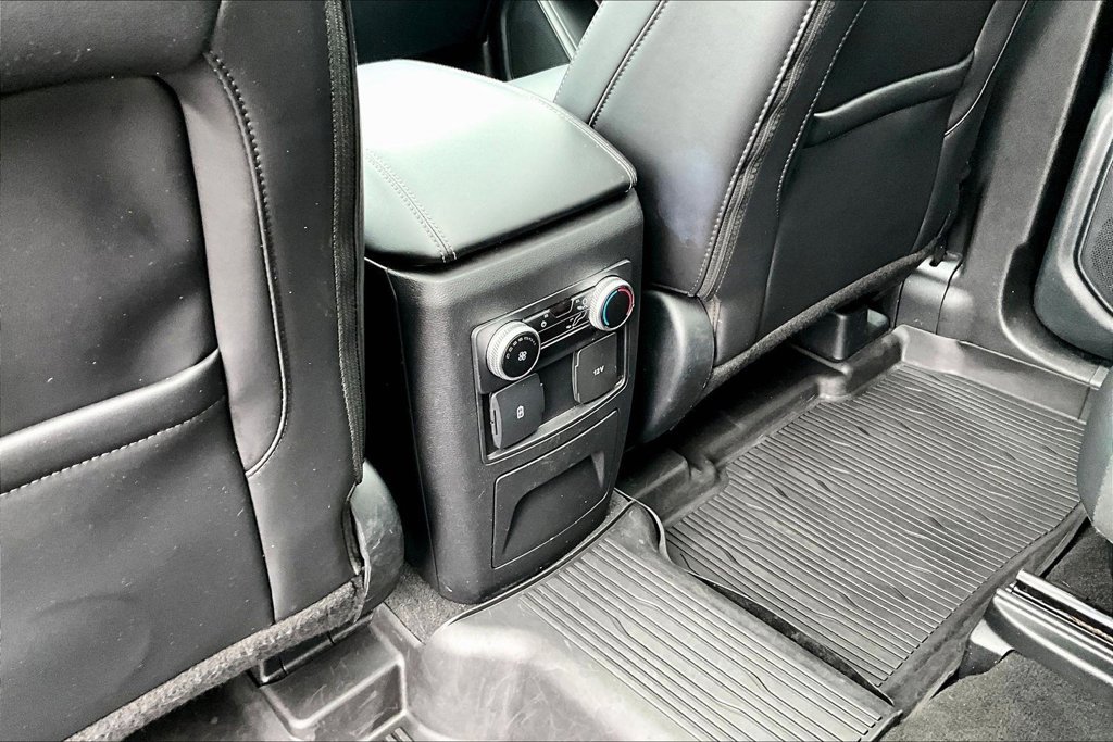 Certified 2023 Ford Explorer XLT w/ Equipment Group 202A AWD/4WD image 10