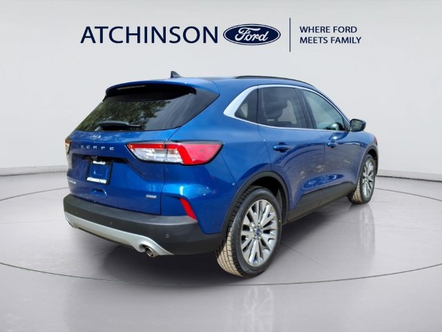 Certified 2022 Ford Escape Titanium FWD image 5