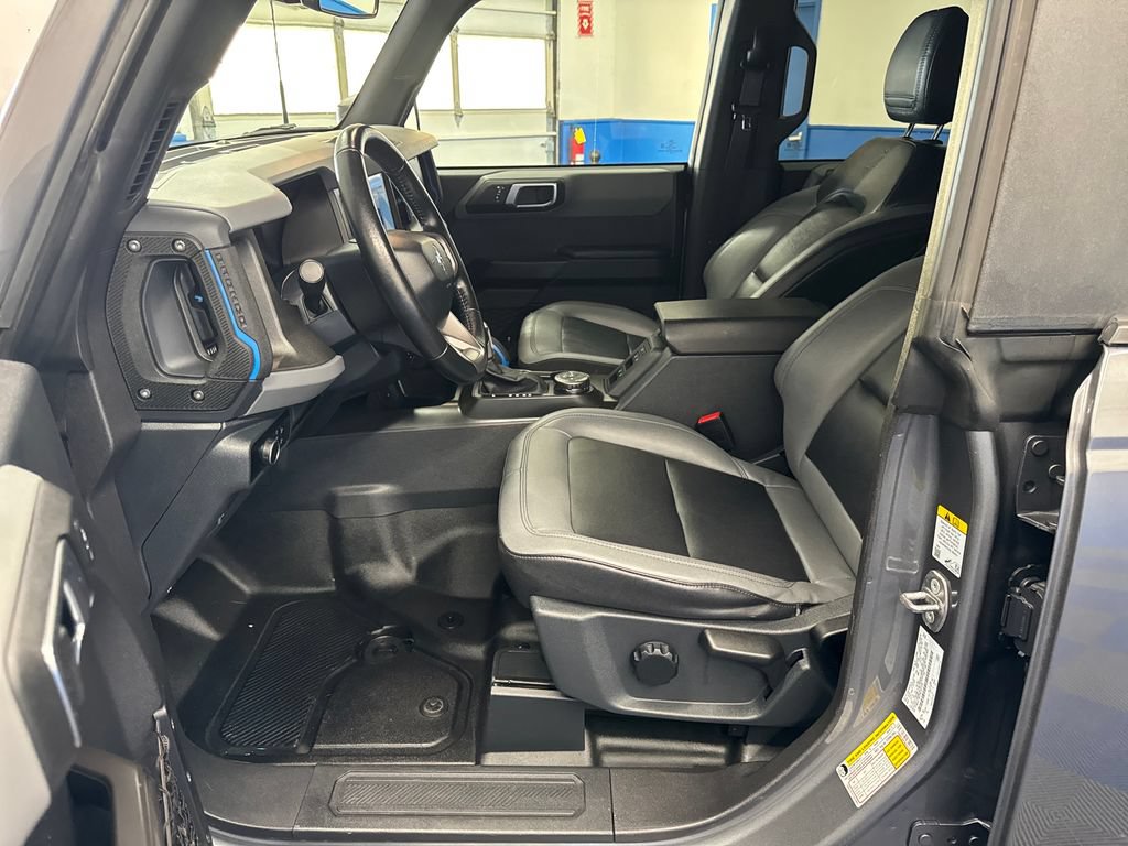 Certified 2024 Ford Bronco Black Diamond AWD/4WD image 10