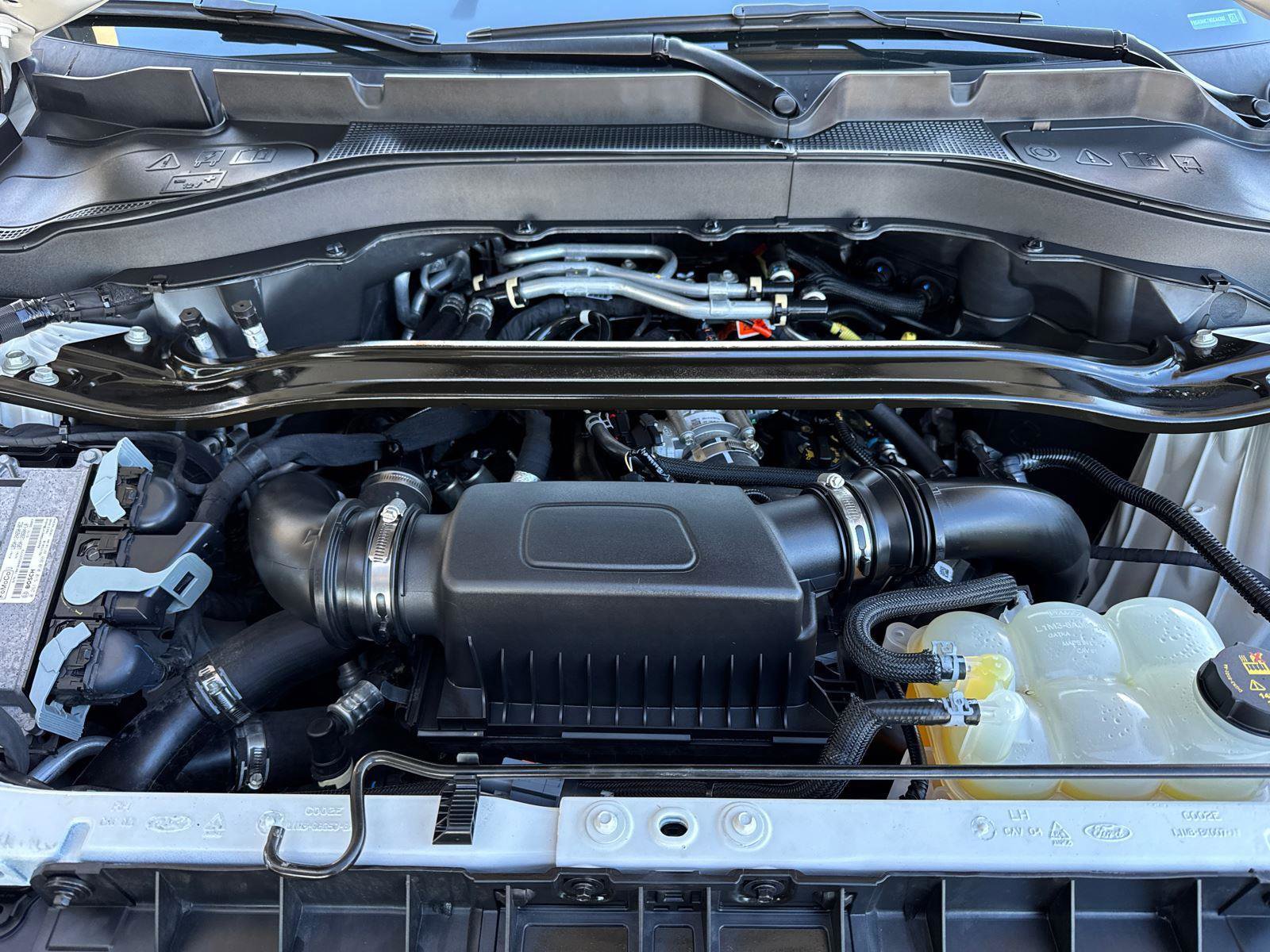 Certified 2022 Ford Explorer Platinum w/ Equipment Group 601A image 11