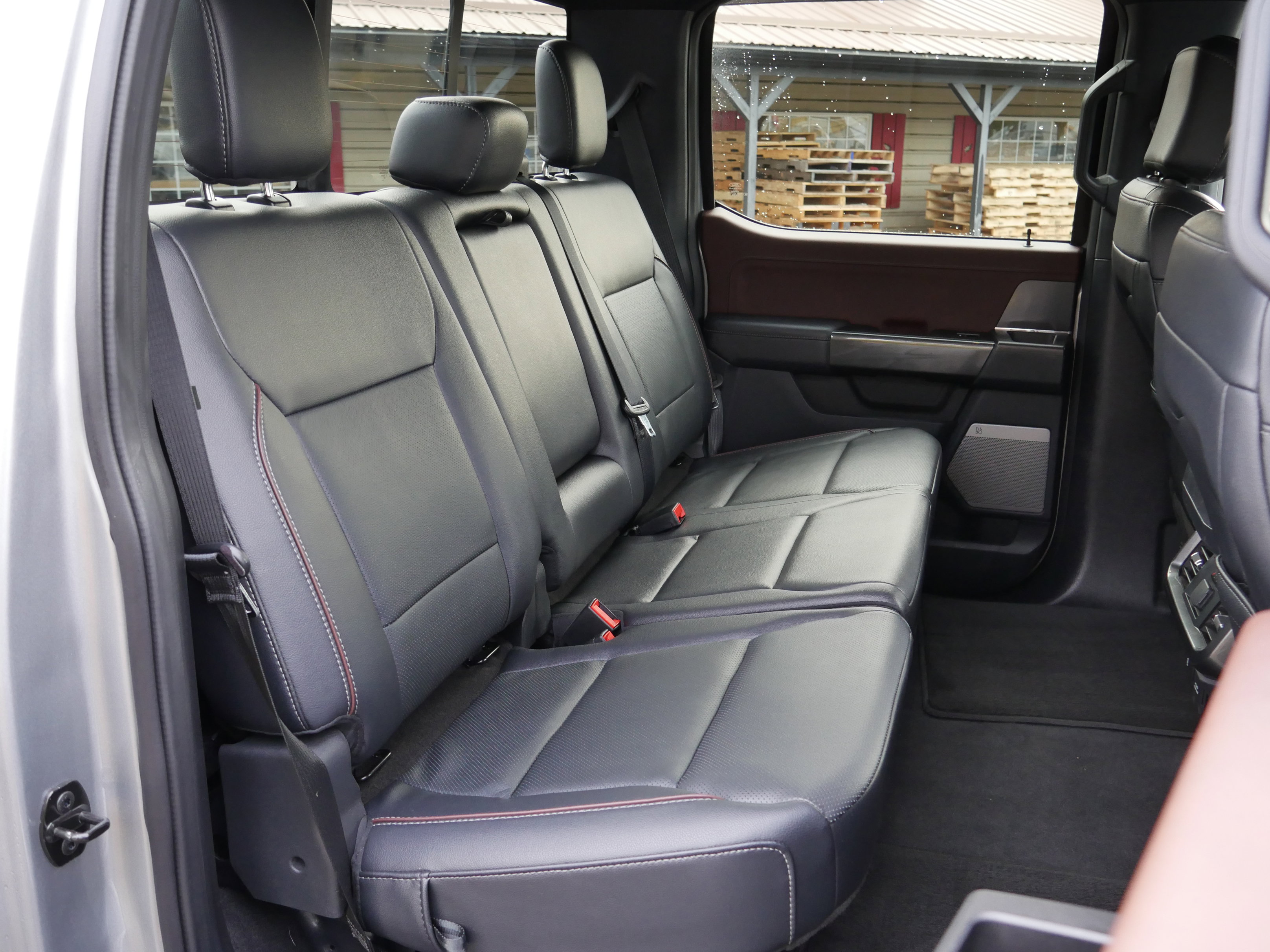 Certified 2023 Ford F150 Lariat w/ Equipment Group 502A High image 32