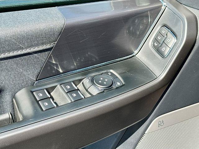 Certified 2025 Ford F150 Lariat AWD/4WD image 16