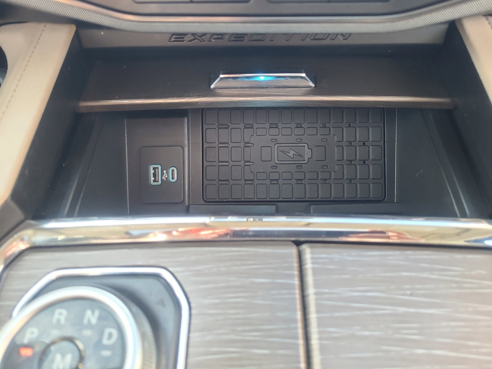 Certified 2024 Ford Expedition Max Limited w/ Excursion Package image 36