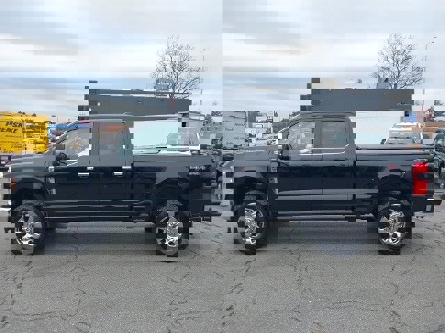 Certified 2023 Ford F250 Lariat w/ Lariat Ultimate Package image 5