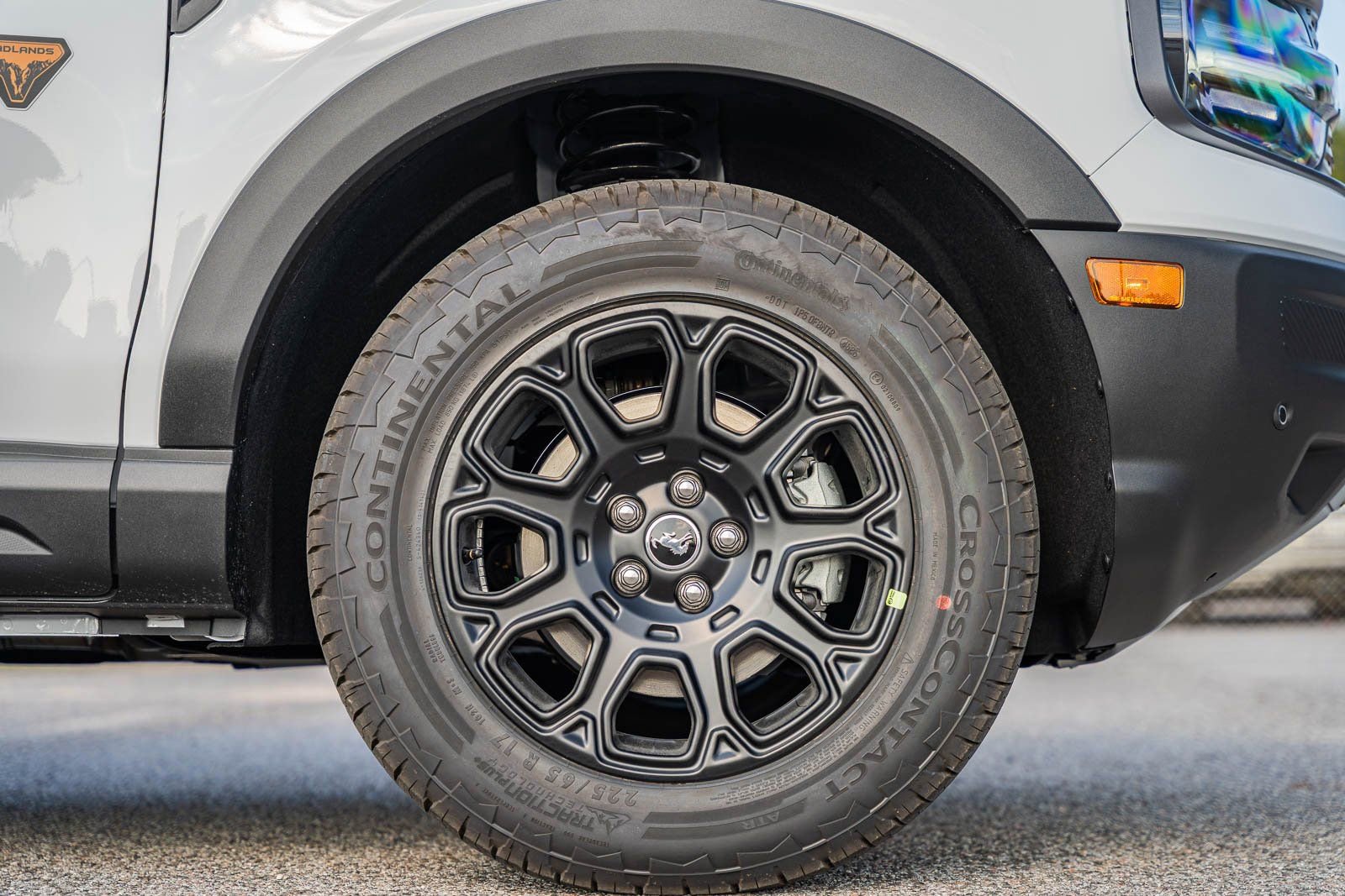 Certified 2025 Ford Bronco Sport Badlands w/ Badlands Tech Package AWD/4WD image 6