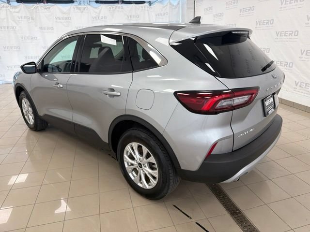 Certified 2024 Ford Escape Active AWD/4WD image 8