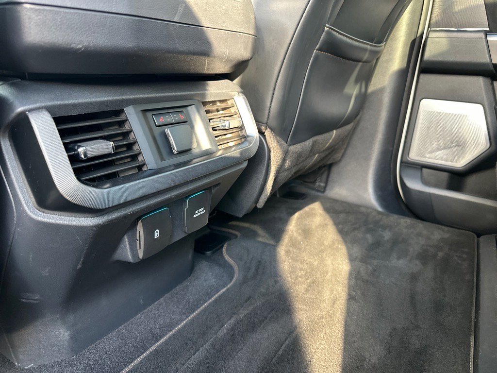 Certified 2023 Ford F150 Platinum w/ Equipment Group 701A High image 28