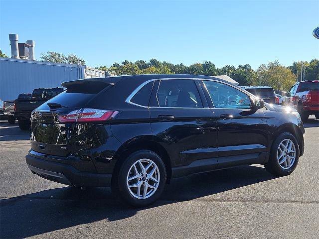 Certified 2022 Ford Edge SEL w/ Convenience Package image 4