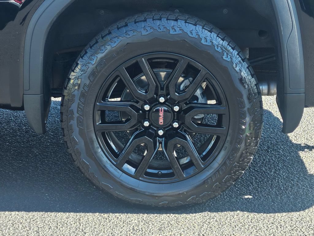 Used 2024 GMC Sierra 1500 Elevation w/ Elevation Premium Package AWD/4WD image 14